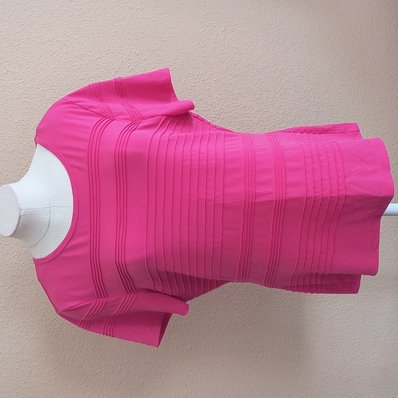 Calvin Klein Tops - Calvin Klein Short Sleeve Textured Top/Blouse Size XL